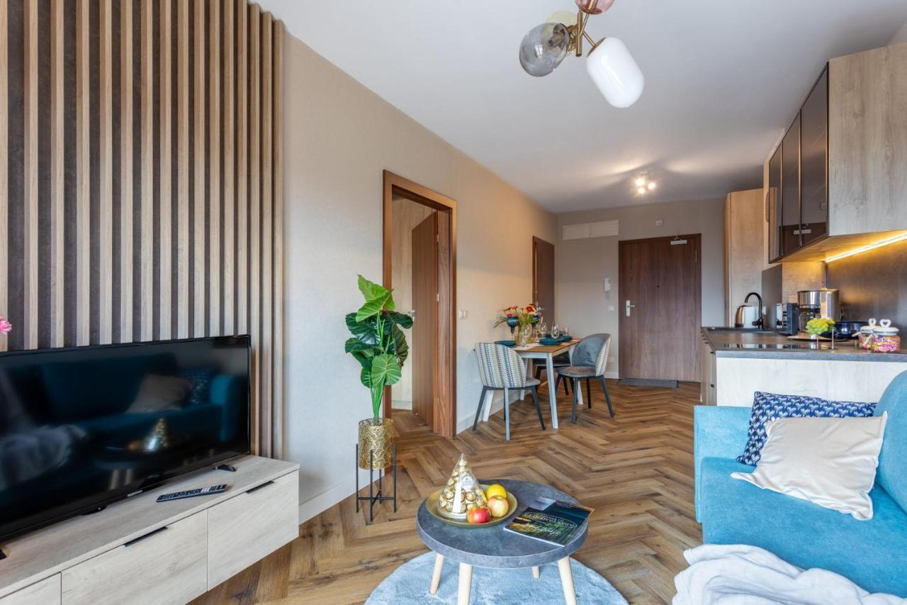 Przytulny Kat W Park W Budynku Z Basenem, Sauna, Jacuzzi