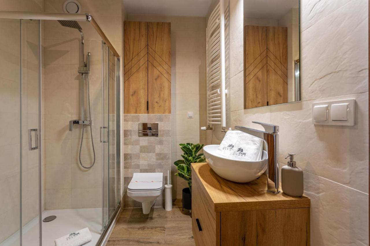Przytulny Kat W Park W Budynku Z Basenem, Sauna, Jacuzzi *